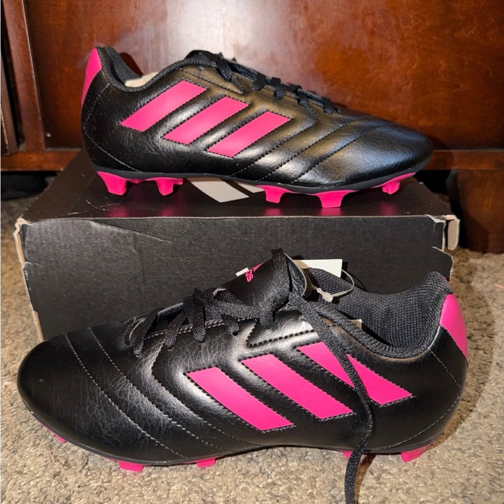 Adidas Black and Pink big kids/youth  Soccer cleats  size 6